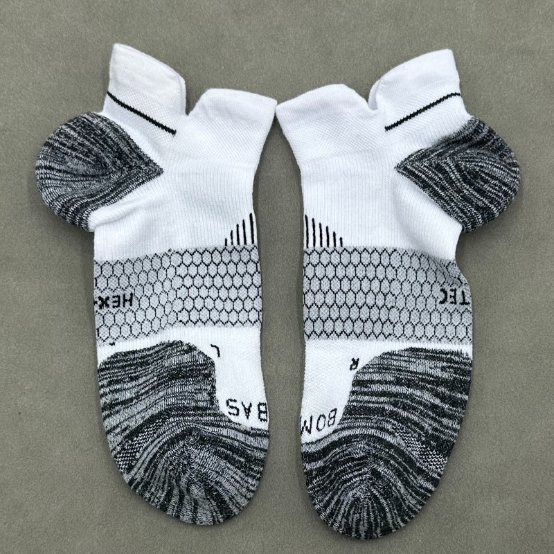 4 Pairs BOMBAS Men’s Lightweight Running Ankle Socks Size Large 9.5-13 White