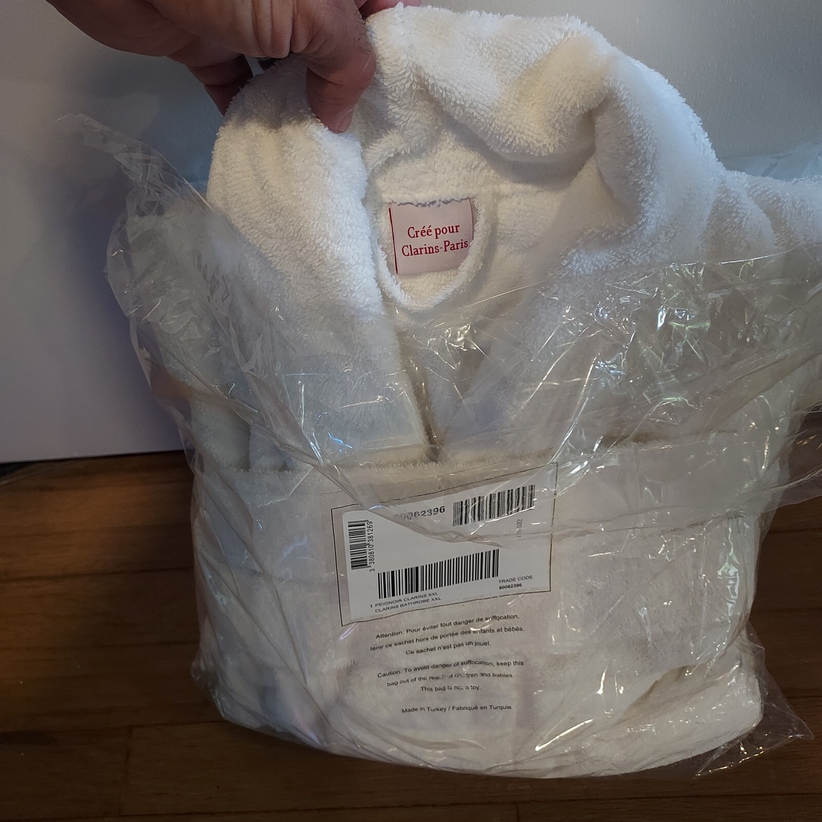 Clarins Paris White Bath Robe 100% Cotton Unisex NEW READ DESCRIPTION