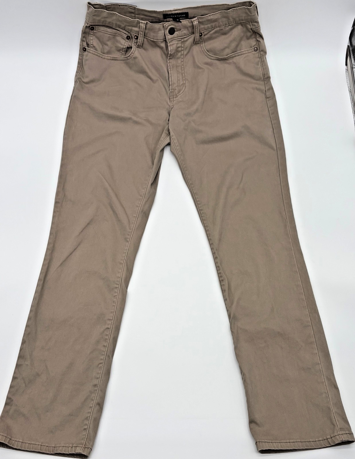 Lucky Brand 223 Men’s 32×31 (Tag 32×32) Straight Leg Stretch Tan Pants