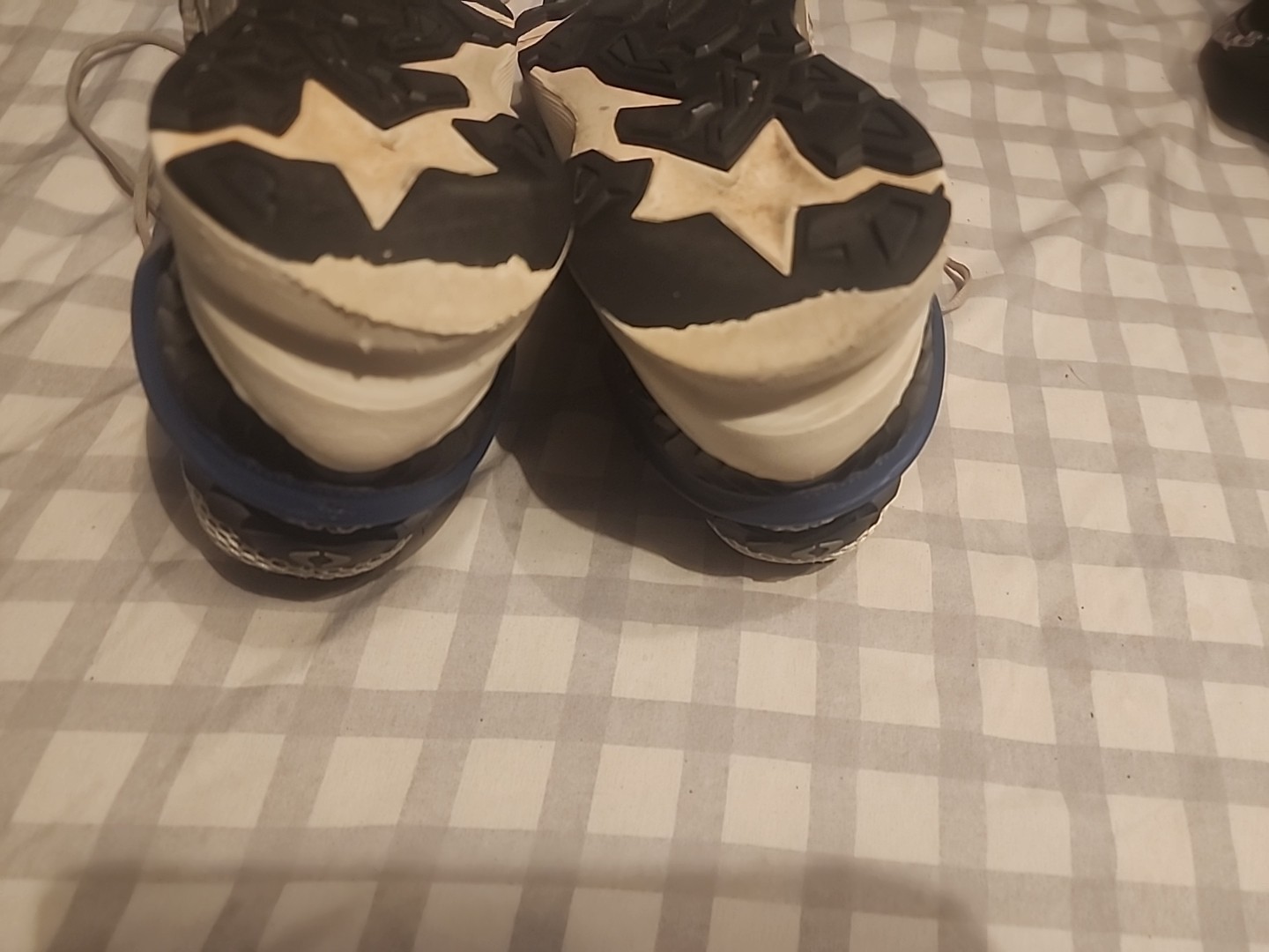 APEX Mens V551 Stealth Runner Size US 11.5