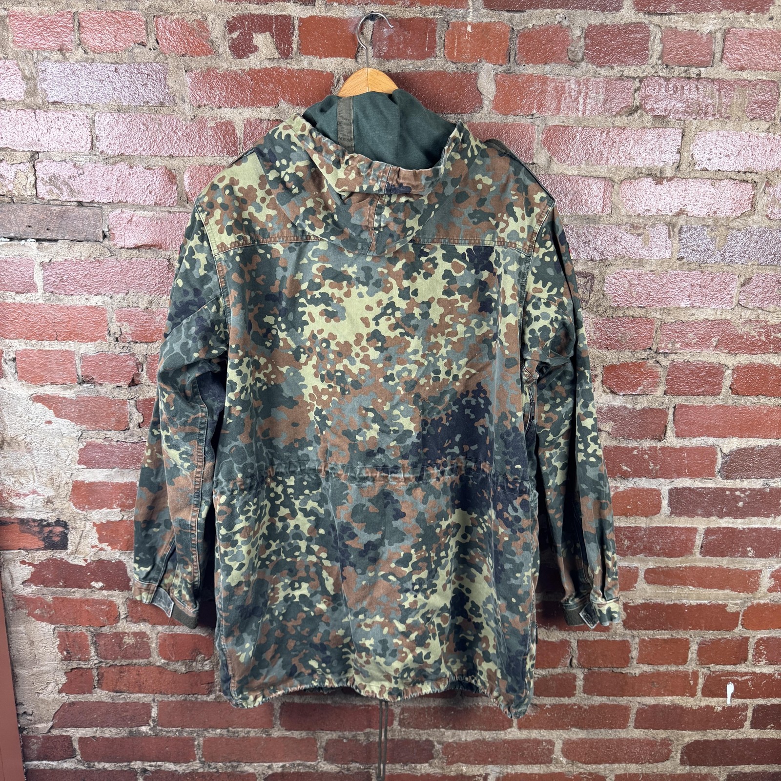 Vintage German Military Jacket Mens Large Flecktarn Camo Hooded Parka Bundeswehr
