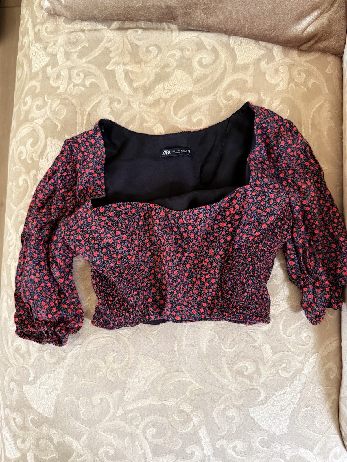 Zara Women’s Black Red Floral Square Neck Puff Sleeve Smocked Crop Blouse S