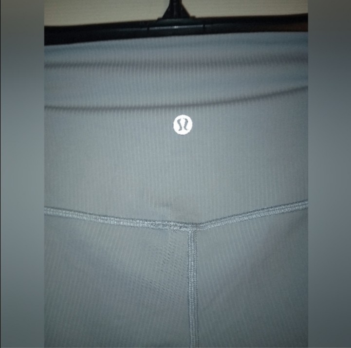NWT lululemon Align Ribbed High Rise 28″ Leggings w/ Pockets Gray Size 14