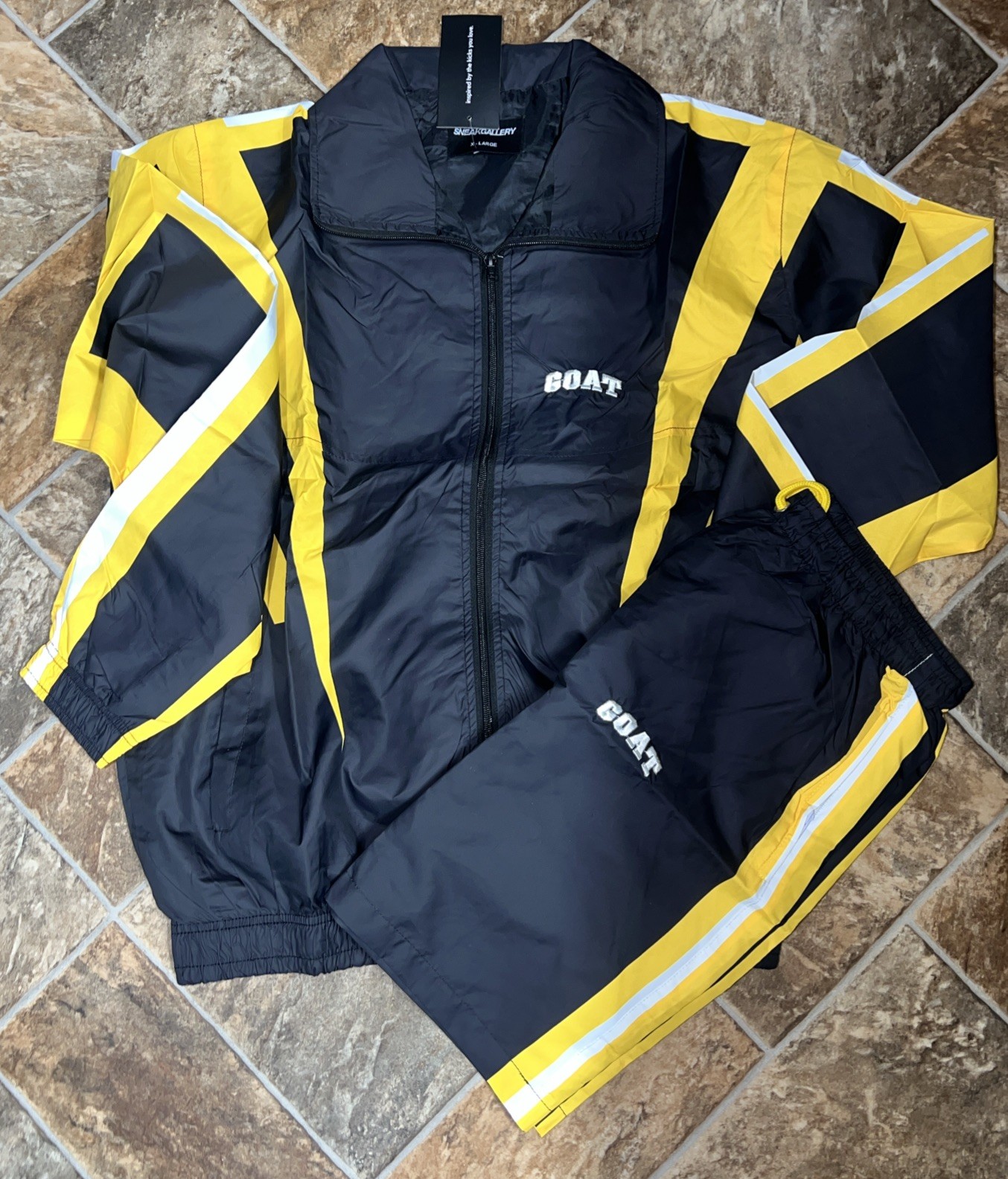 Sneak Gallery “Goat” Windbreaker/Short Set Size XL NWT Black Yellow White