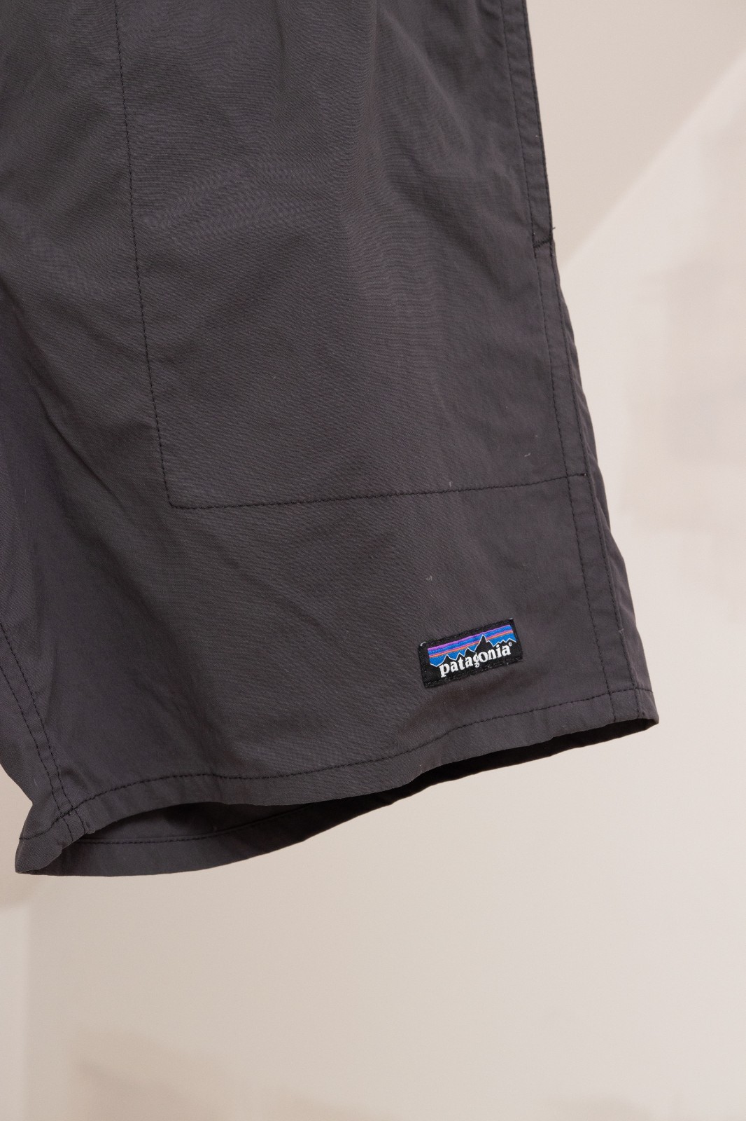 Patagonia Netplus Shells Vintage Men’s Grey Nylon Shorts Size M