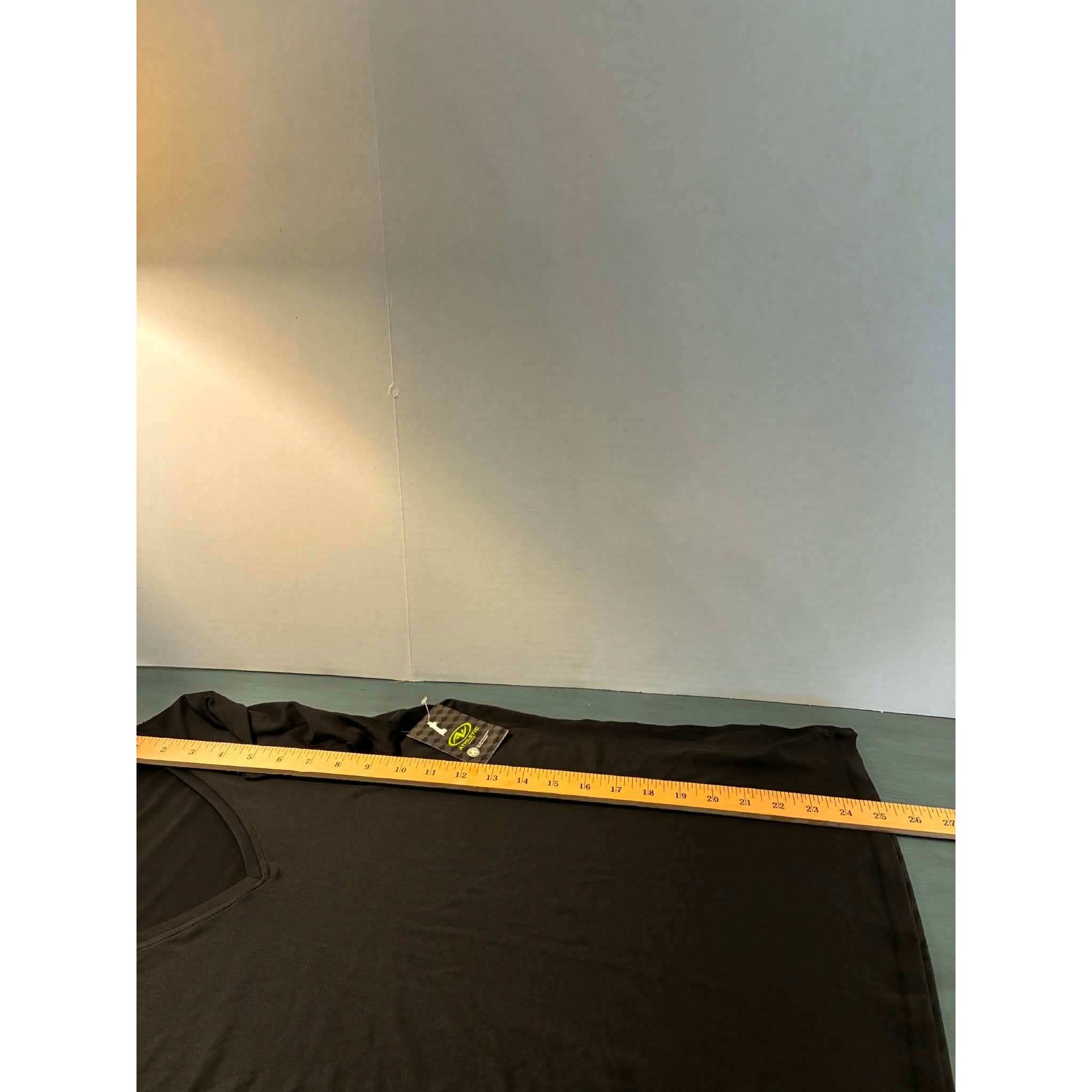 Athletic Works Womens Small Black V Neck Active Tee Moisture Wicking Athleisure