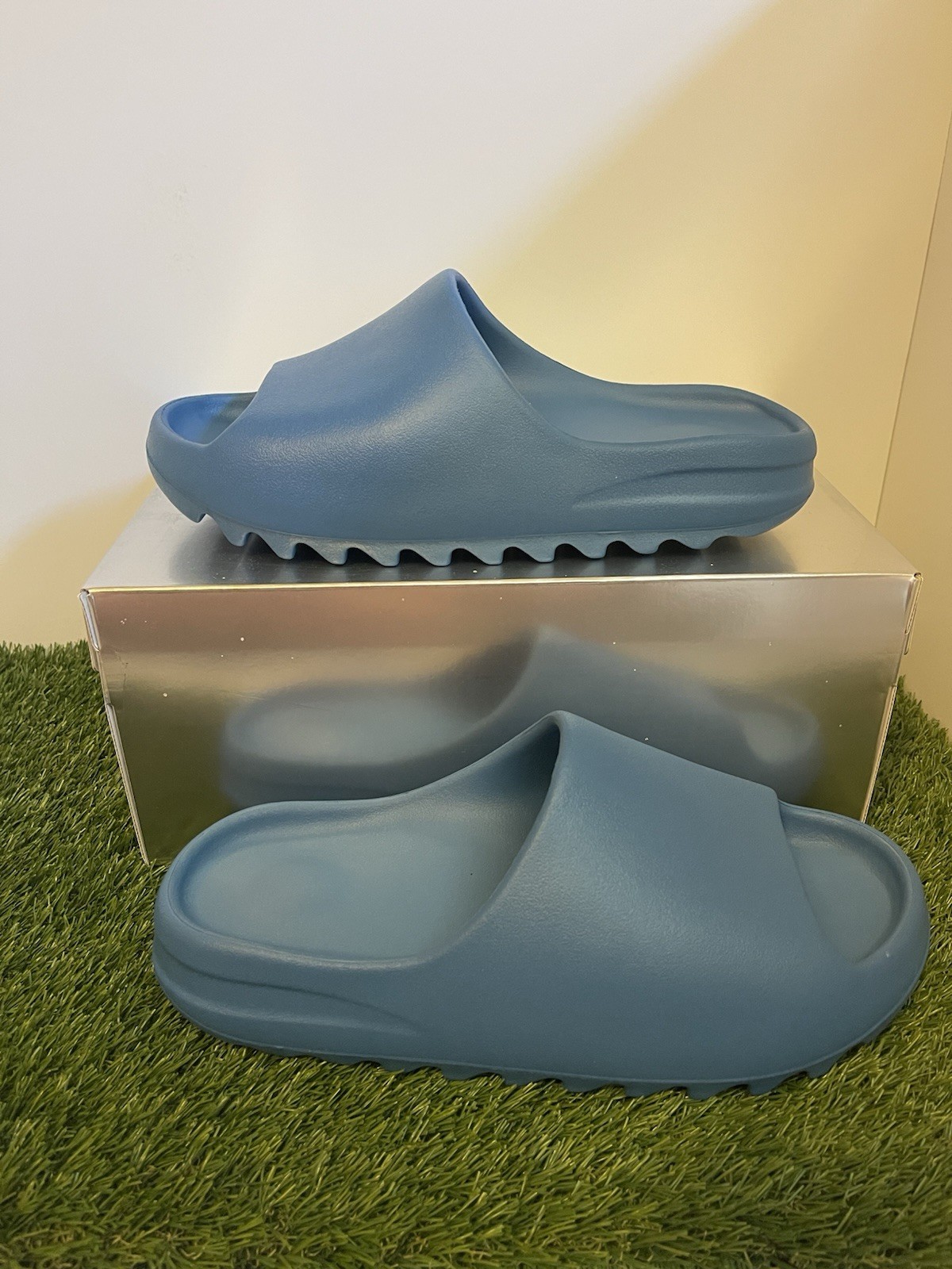 YEEZY YS-01 RARE Blue Rubber Slide Sandals Men’s US 10 New w/ Box IN HAND