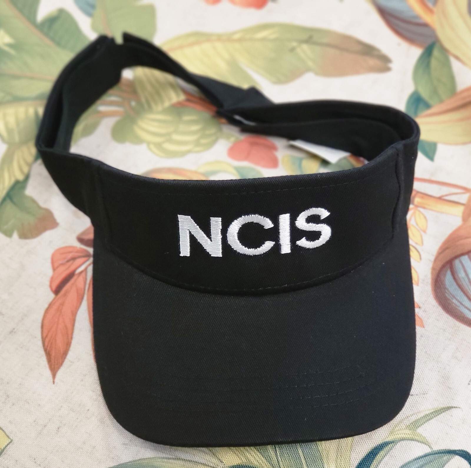 Custom embroidered sun visor cap, personalized embroidered visor hat (black)