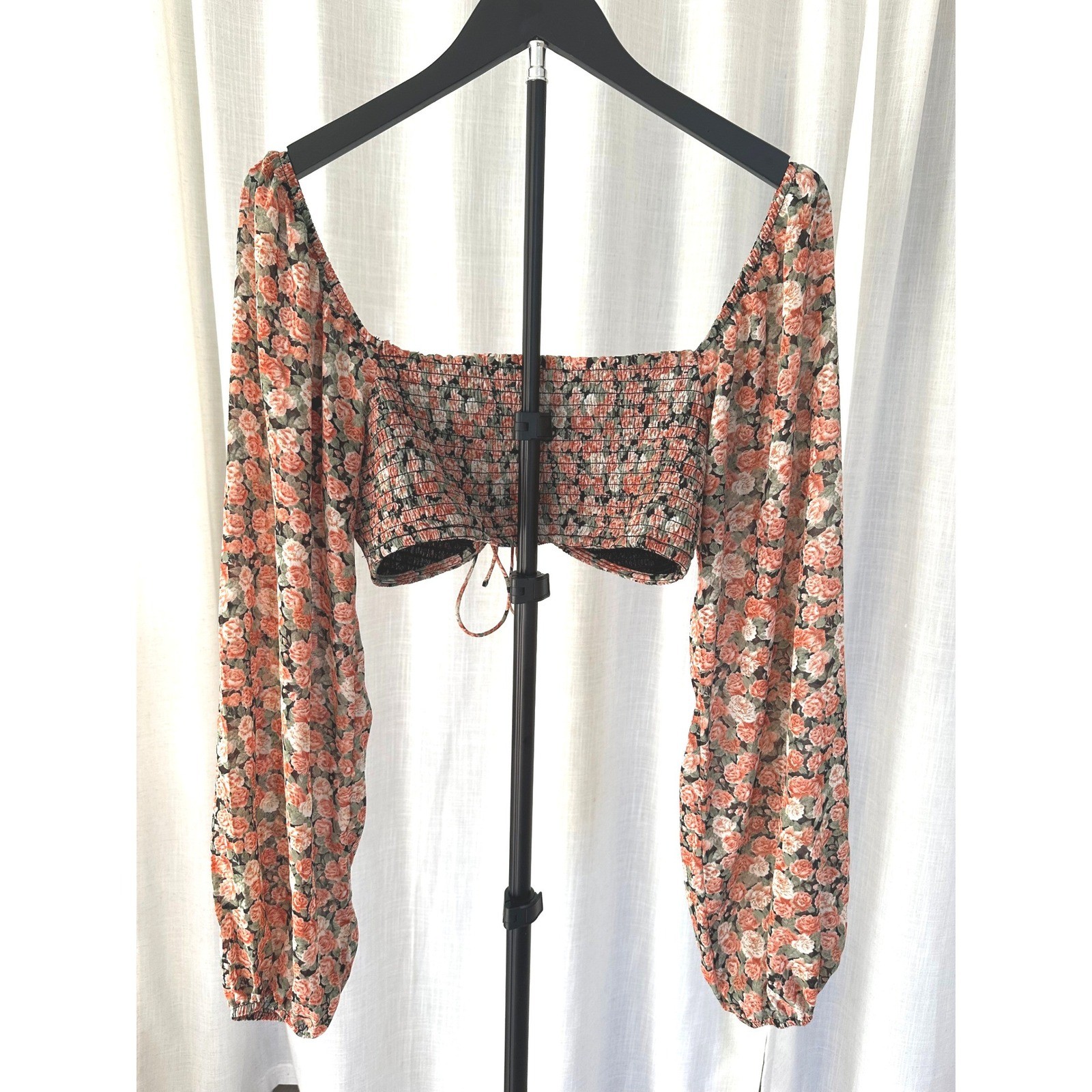 Emory Park Floral Smocked Crop Top Long Sleeve Tie Front Rose Print Large Summer