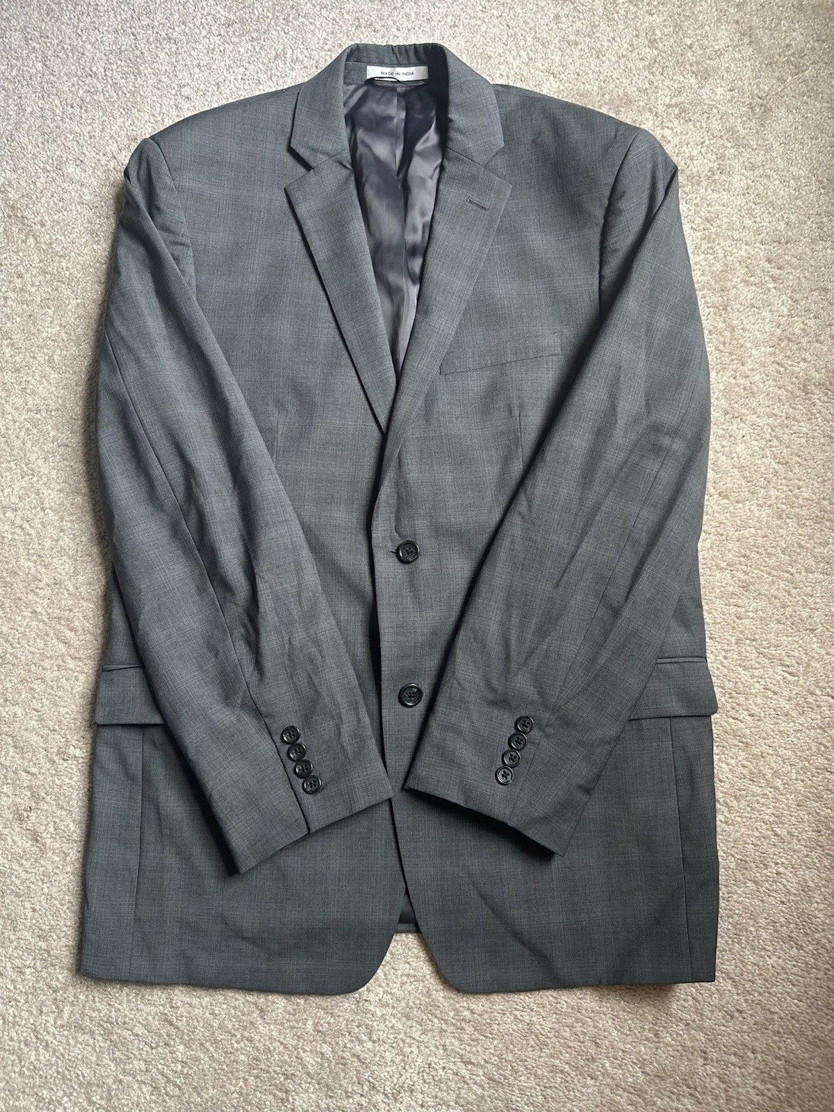 Joseph Abboud Men’s Charcoal Gray Wool Suit 40R, 100% Wool —- #50