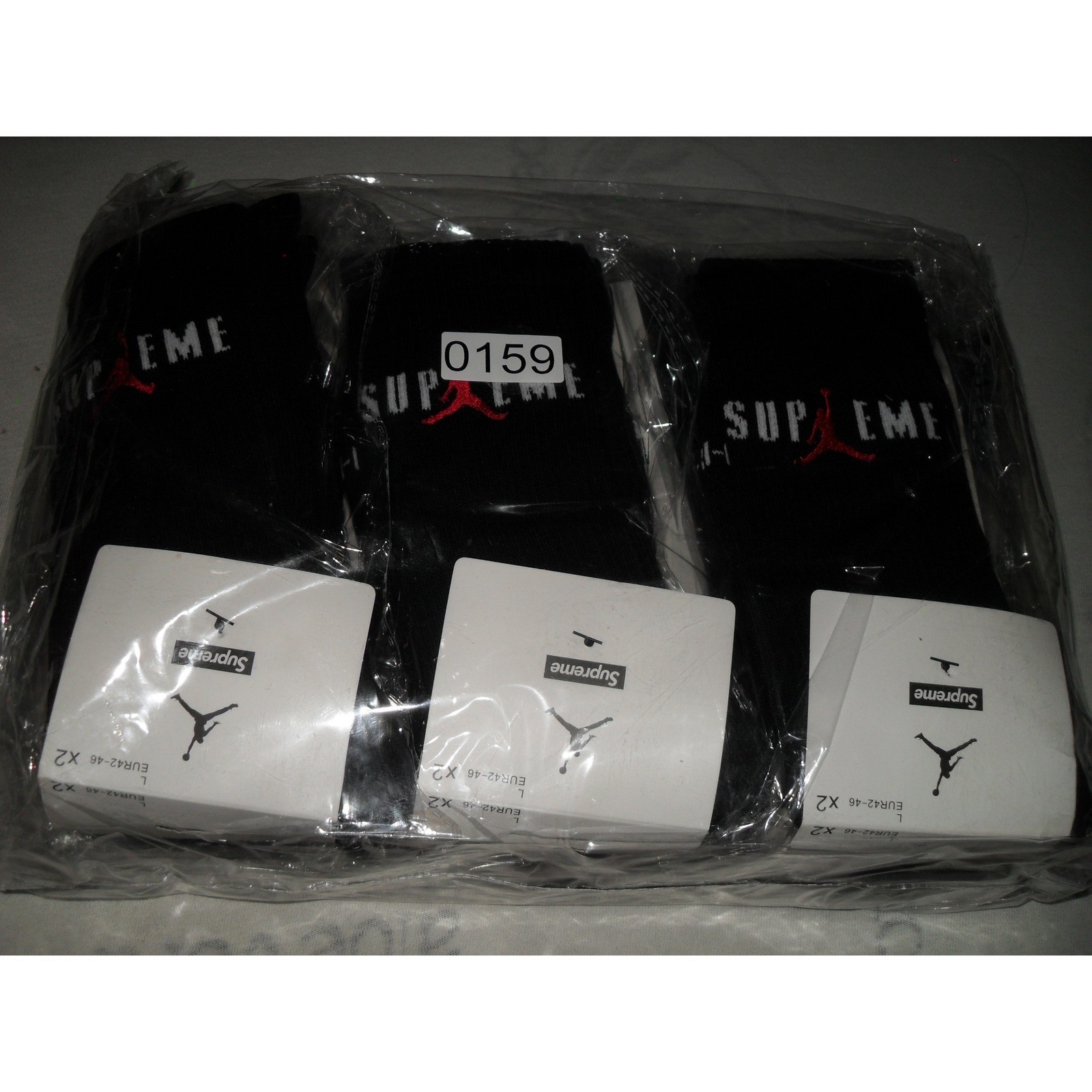 Supreme Jordan Crew Socks Black 12 Pairs Pack EUR 42-46 Men’s Large HypeBeast