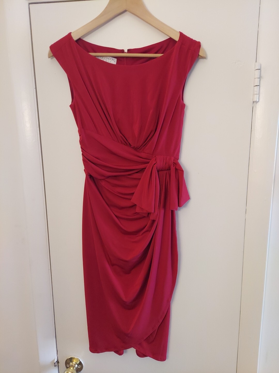 MAGGY LONDON RED WOMENS SIZE 2P Petite Rn# 58142 95% Polyester 5% Spandex
