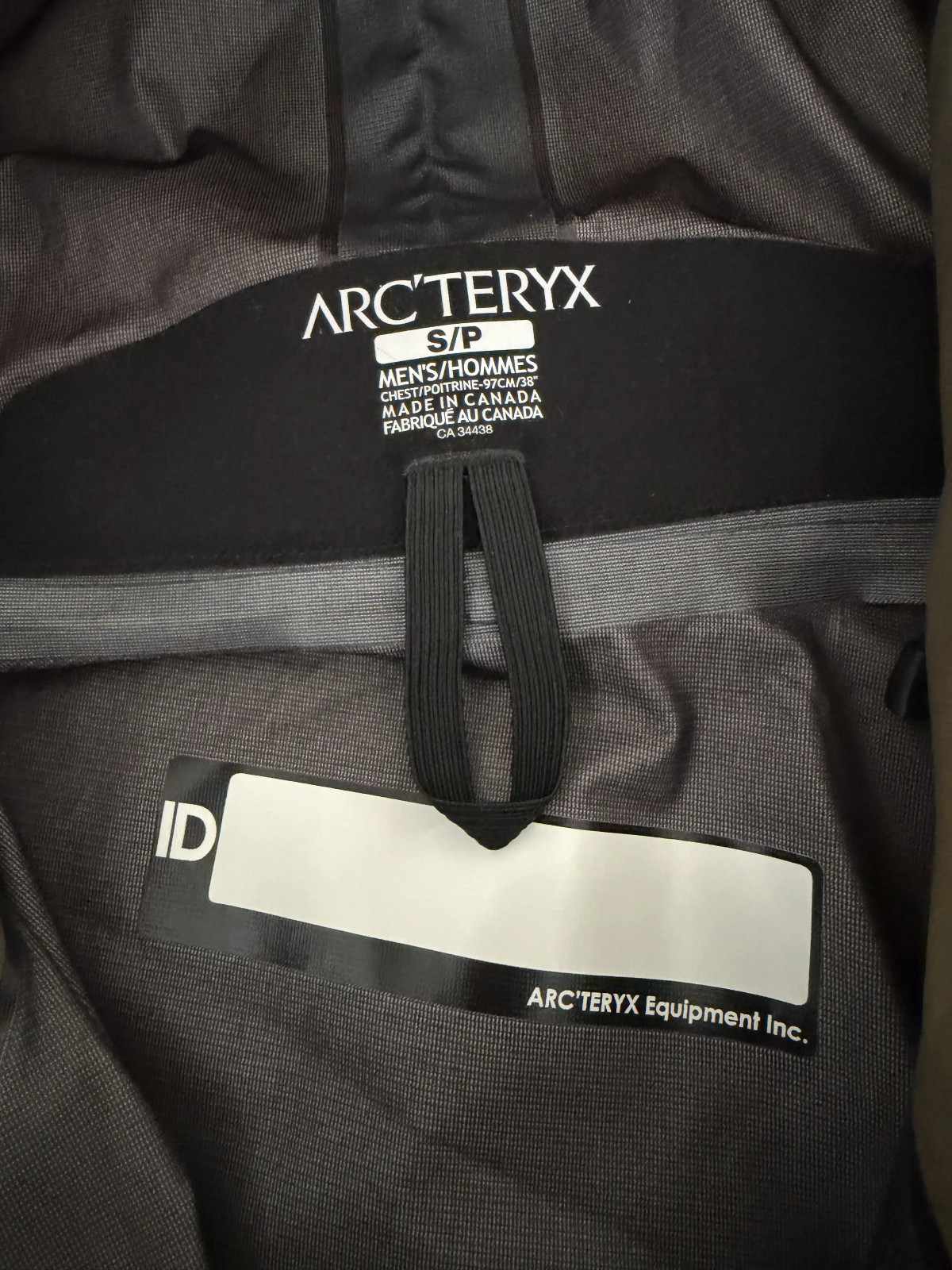 Arc’teryx LEAF Alpha LT Gore-Tex Jacket Gen 2, size Small, Crocodile
