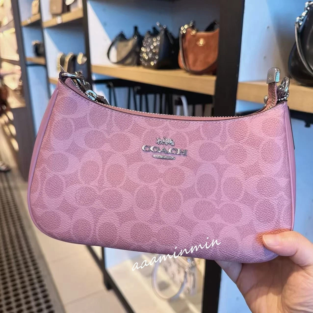 NWT COACH Teri Shoulder Bag In Signature Canvas CV933 Dusty Pink
