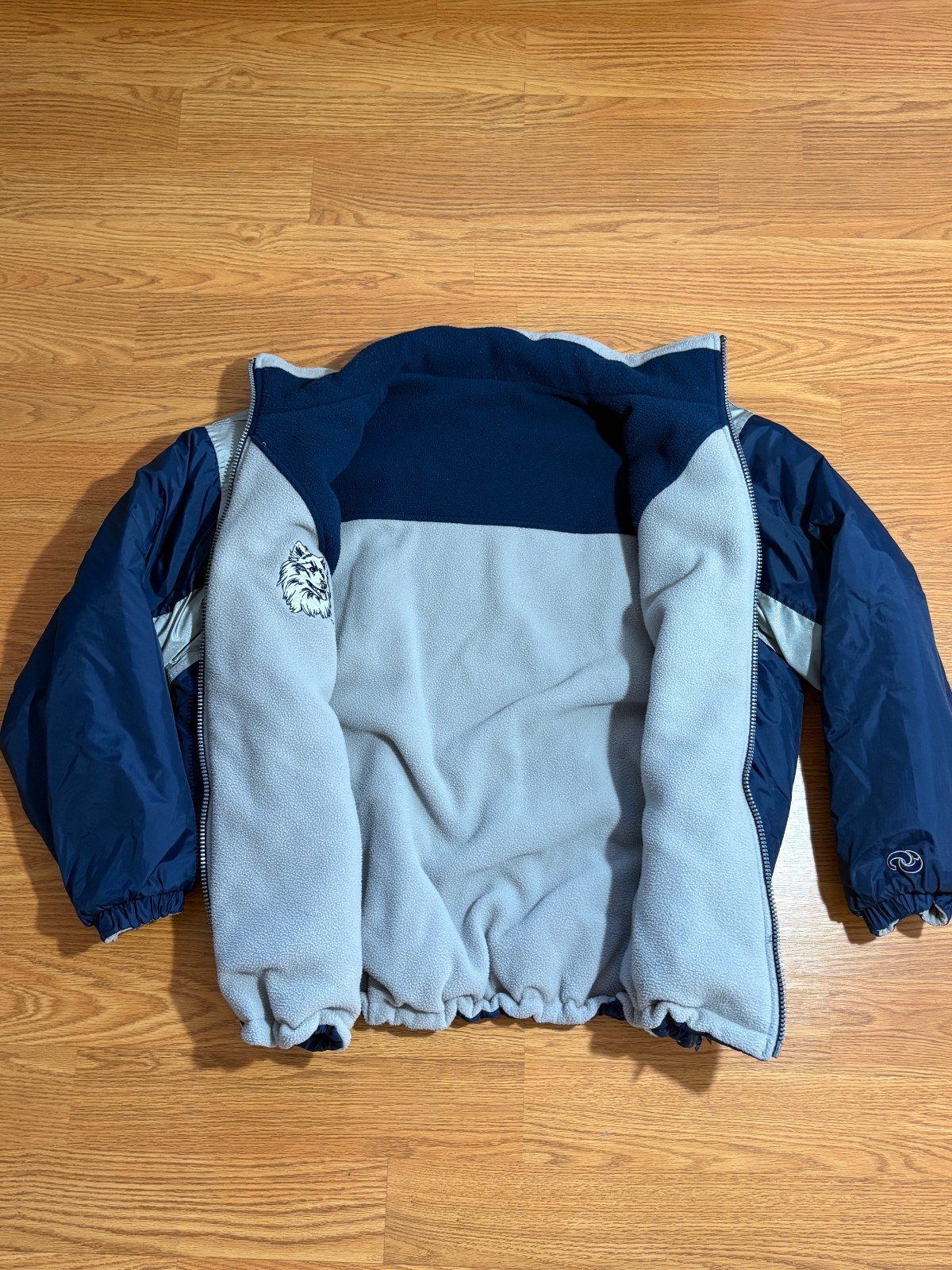 Vintage UConn Huskies Puffer Jacket Mens XL Blue Embroidered NCAA Fleece Lined