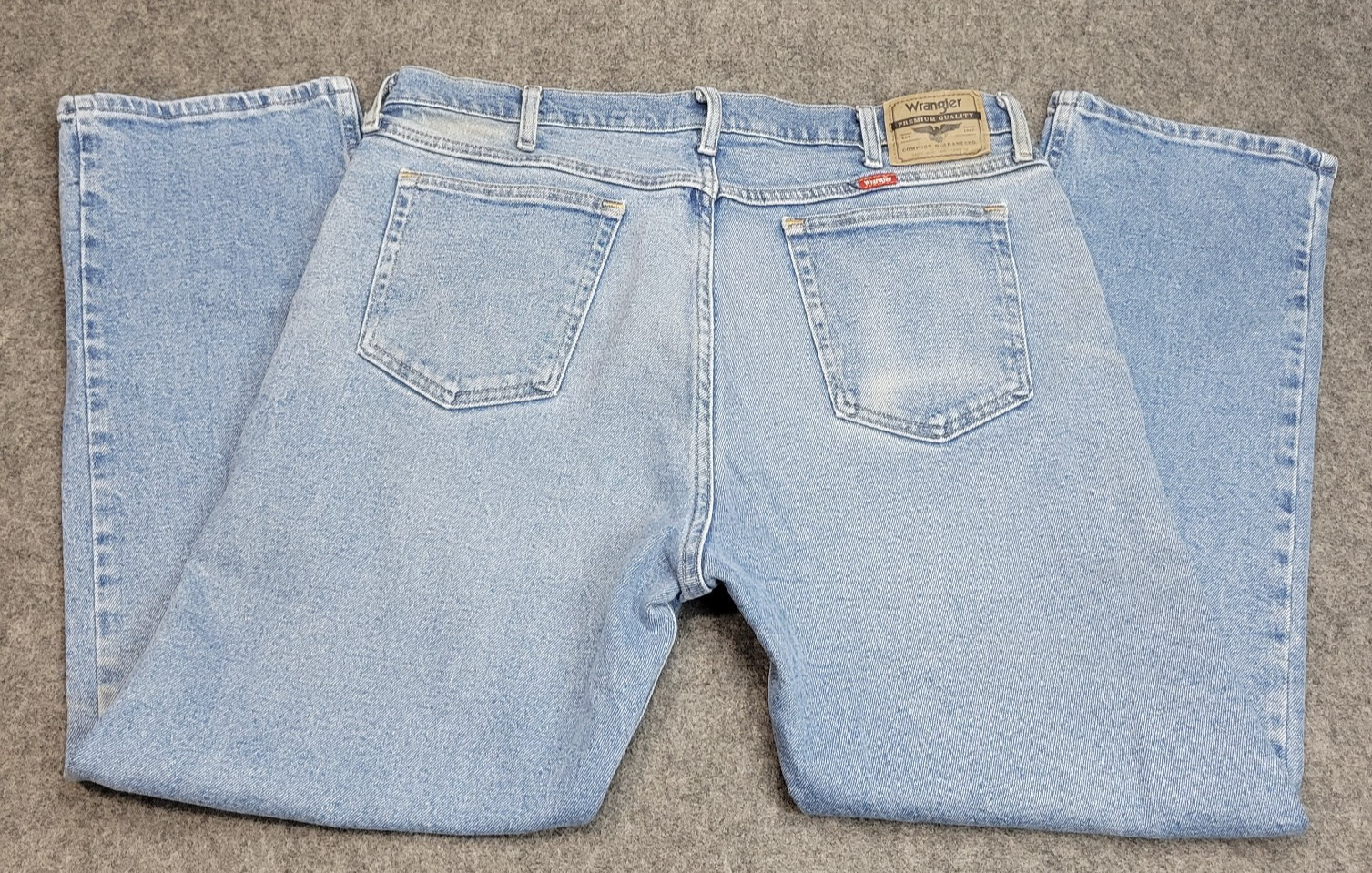 Wrangler Jeans Mens 38×29 Relaxed Fit Western Ranch Hands Cowboy Rodeo Country
