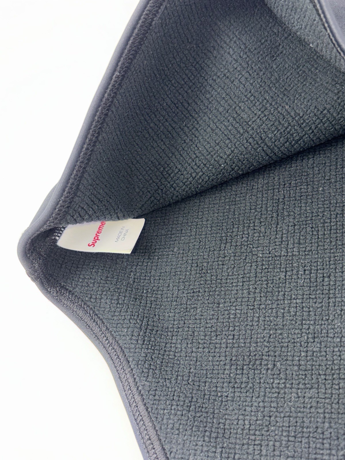 Supreme WINDSTOPPER Neck Gaiter FW23 Black Excellent Condition Authentic