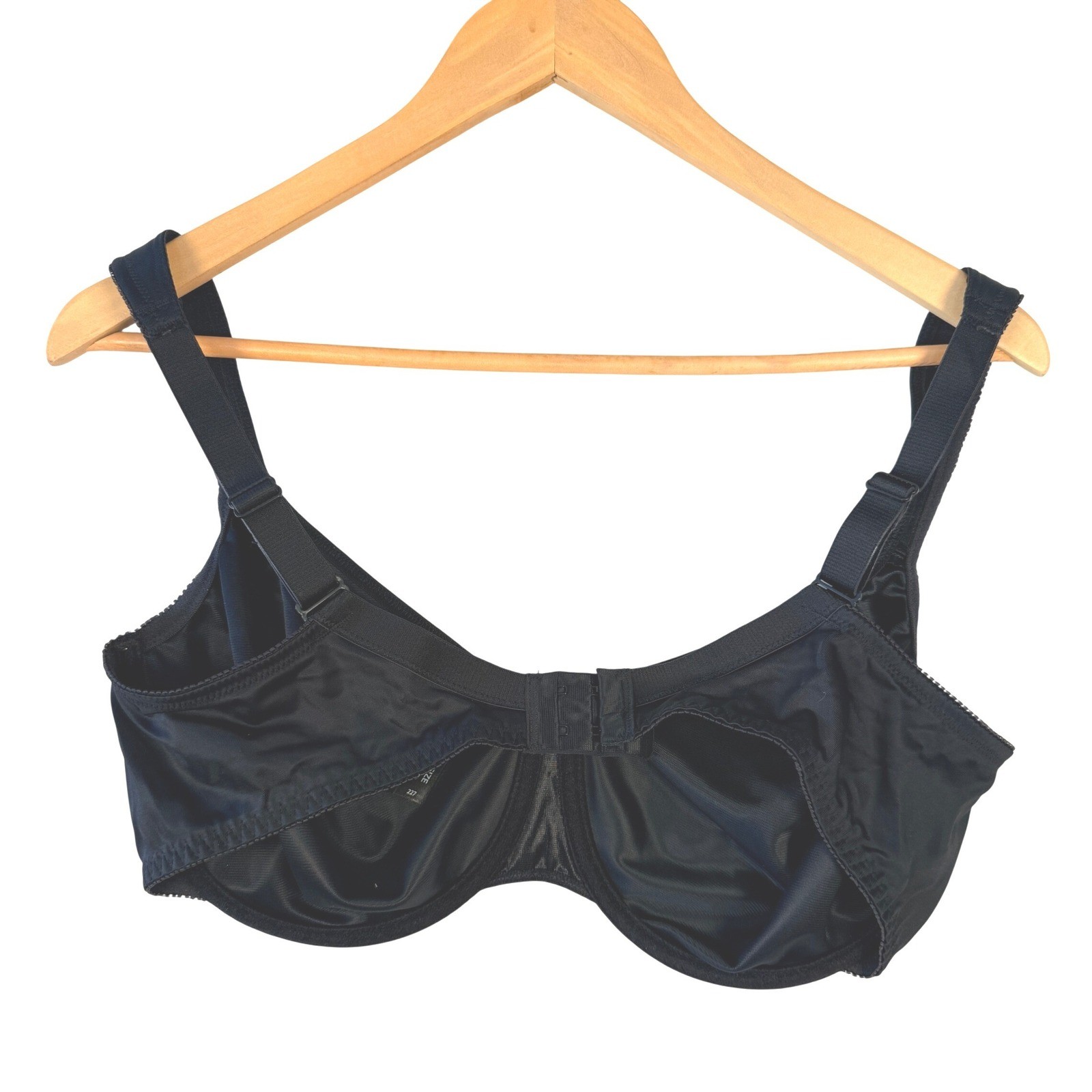 Bra Smyth Black Unlined Underwire Bra Smooth Satin Finish 40D