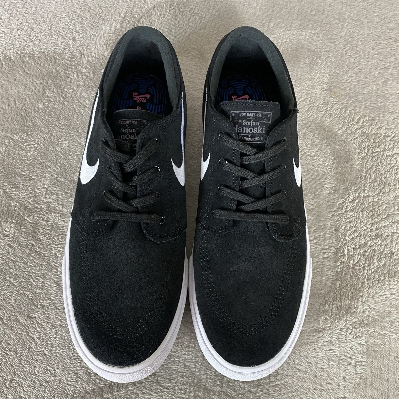 Nike SB Zoom Stefan Janoski Mens Sneakers Shoes Size 9 Black Suede Canvas NEW