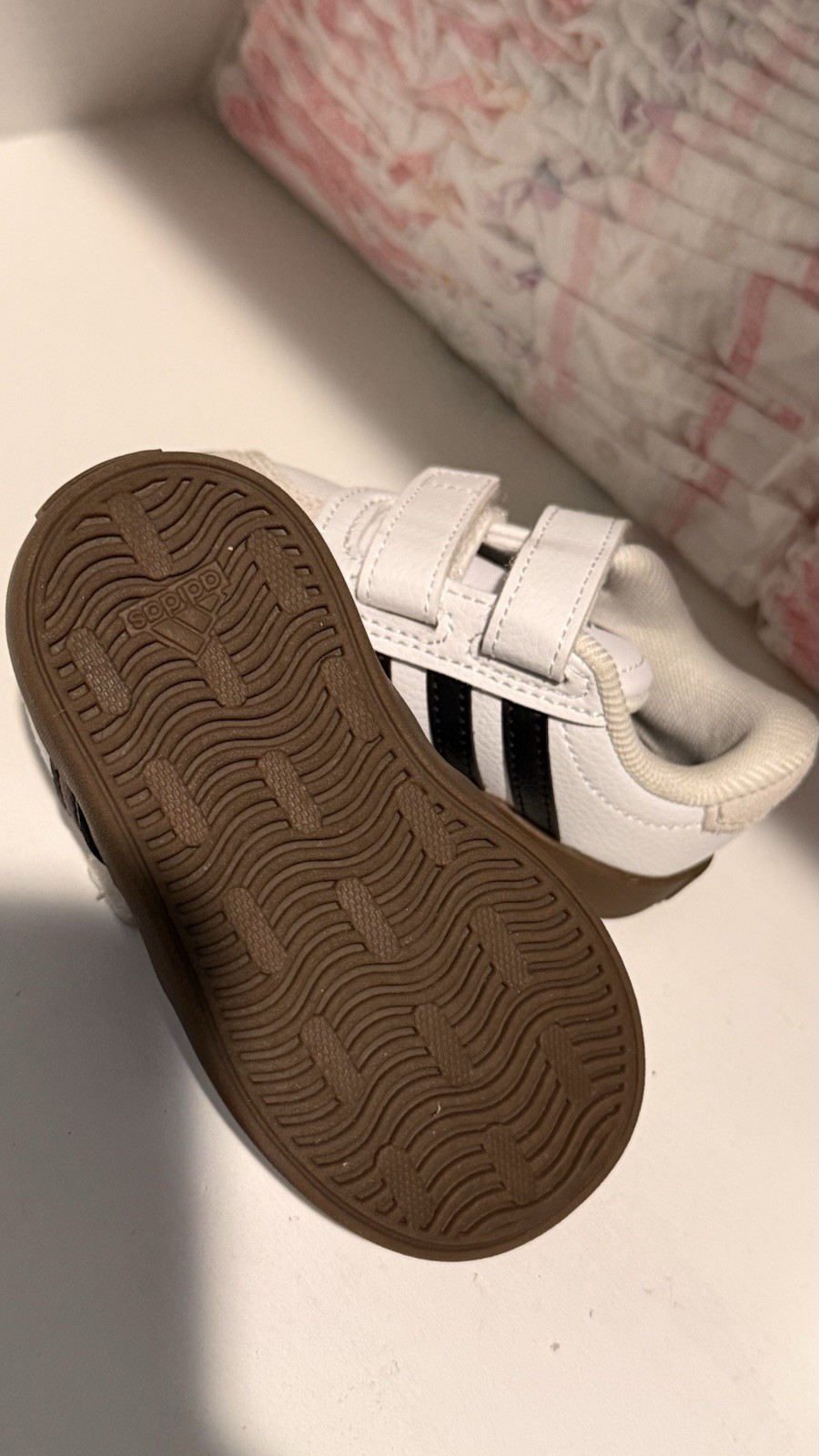adidas Unisex Baby Toddler Sneaker US 5 White/Black Hook & Loop Low Top