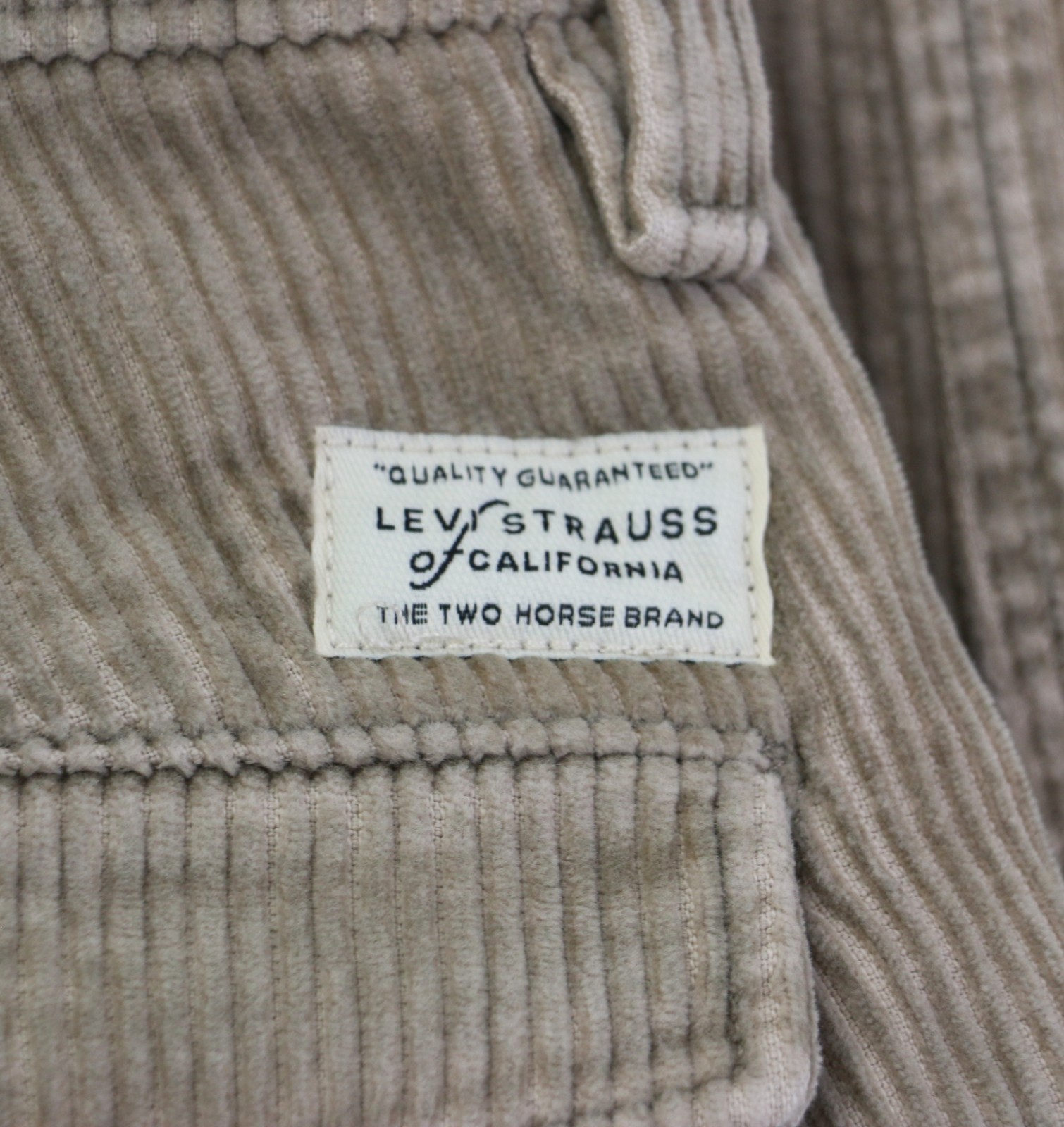 Levi’s Premium XX Chino Authentic Straight Fit Corduroy Pants Men’s Sizes