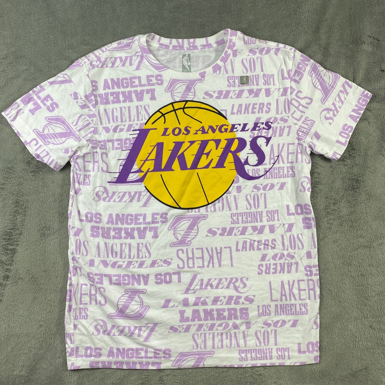 NBA Los Angeles Lakers T-Shirt Men M White All Over Print Graphic Basketball Tee