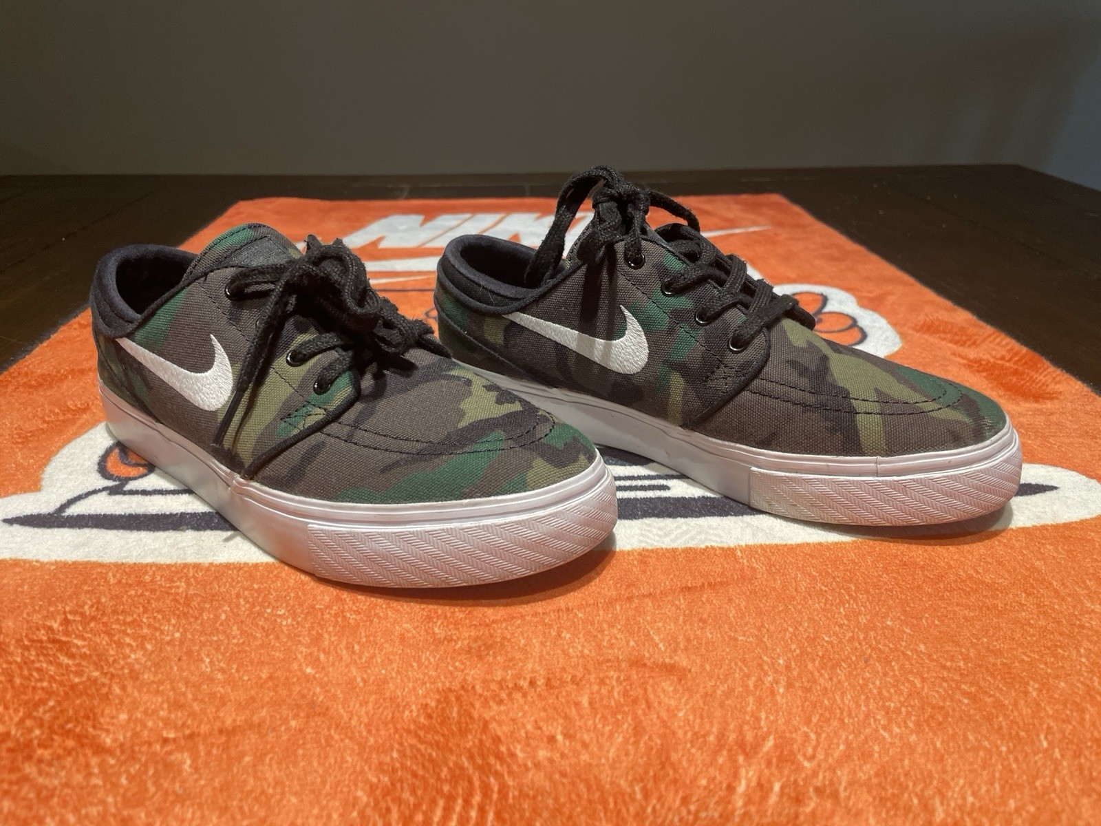 Nike SB Stefan Janoski Camo Skate Shoes 615957-011 Youth 5.5Y Canvas