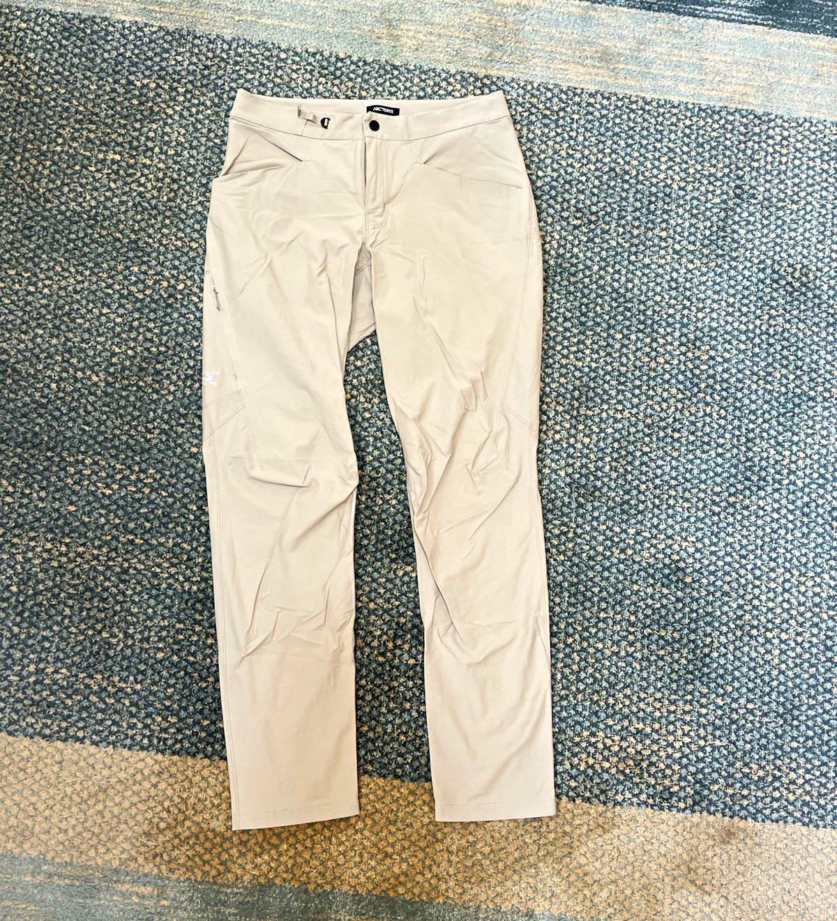 Arc’teryx Konseal Men’s Beige Stretch Canvas Straight Leg Pants 32R Pockets