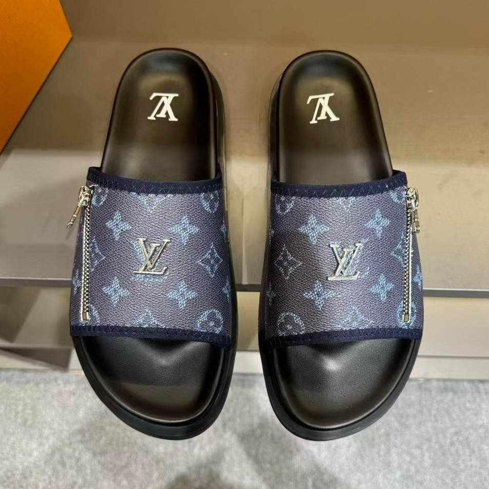 Louis Vuitton Men’s Blue/Black Monogram Logo Slide Sandals Leather Upper Sz 11