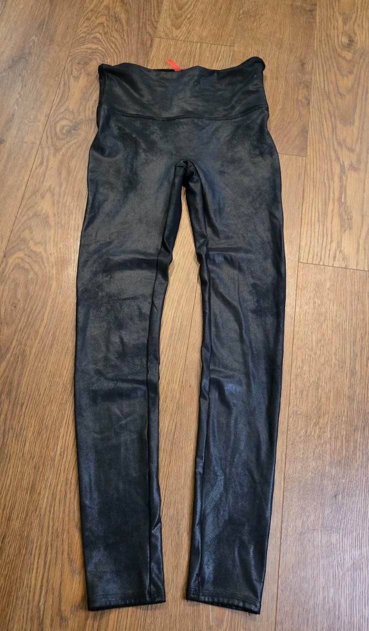 SPANX Faux Leather Leggings Women’s Medium M Black High Rise Shaping Stretch