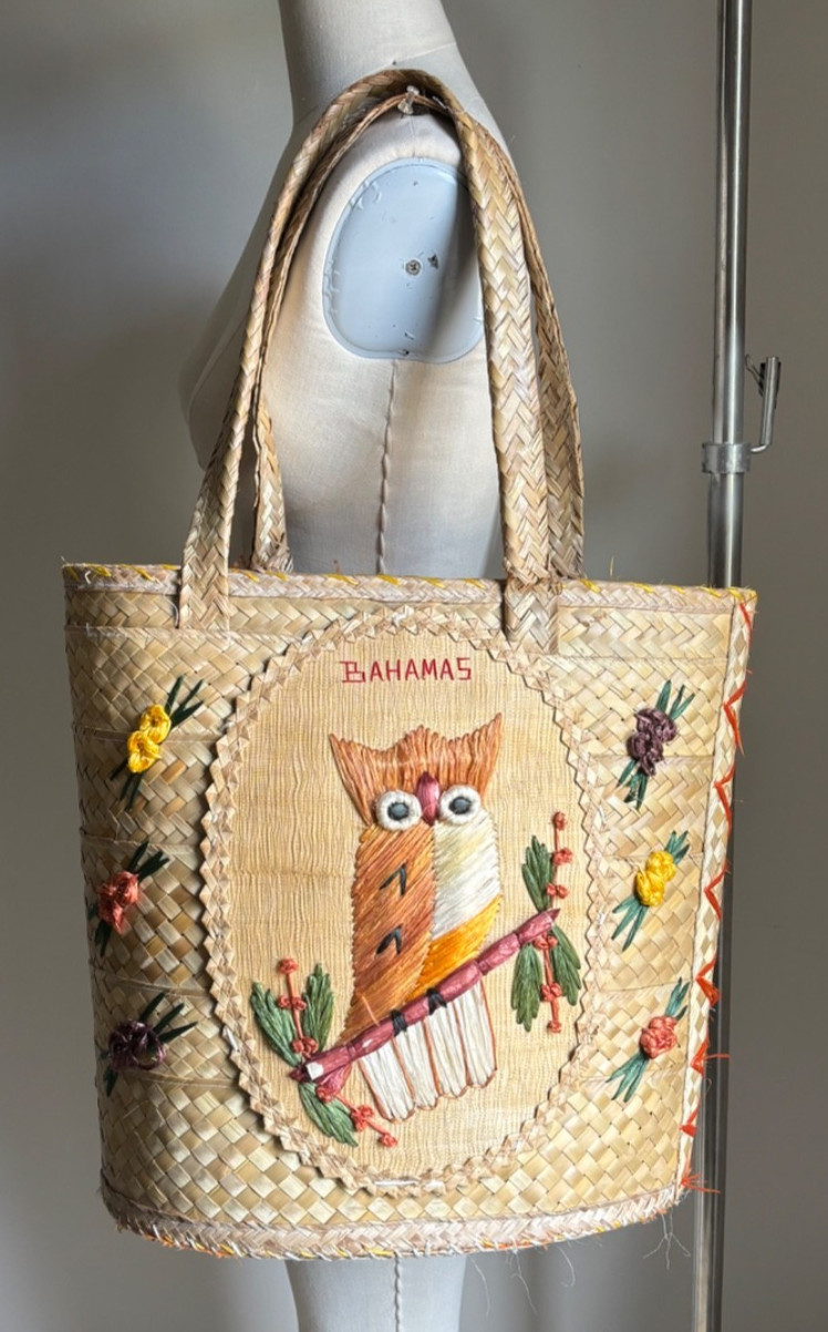 vintage straw Bahamas Owl tote handbag embroidered 25 in