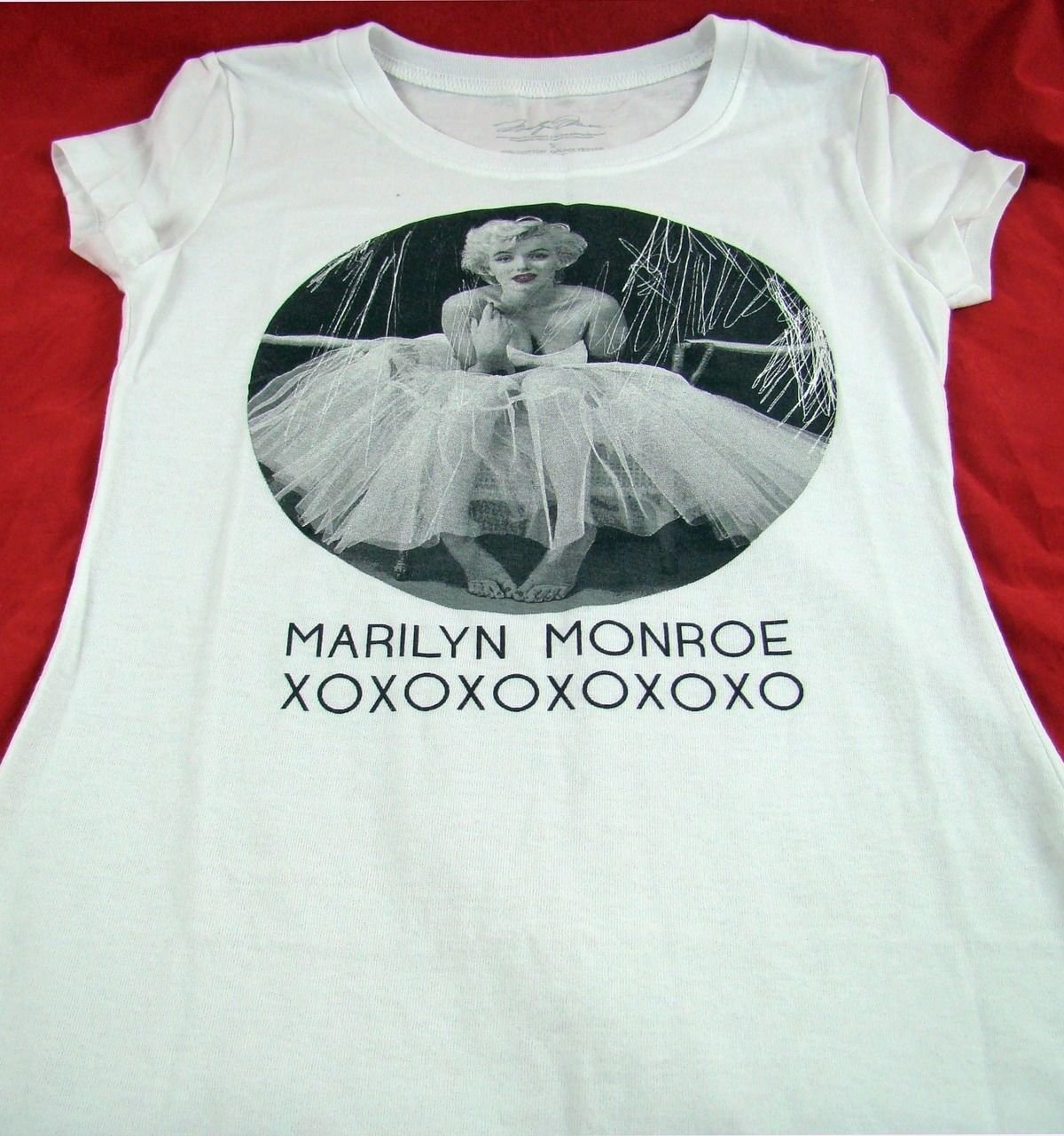 Womens Juniors NWT Marilyn Monroe Original White XOXOXO T Shirt Size S M L XL 2X