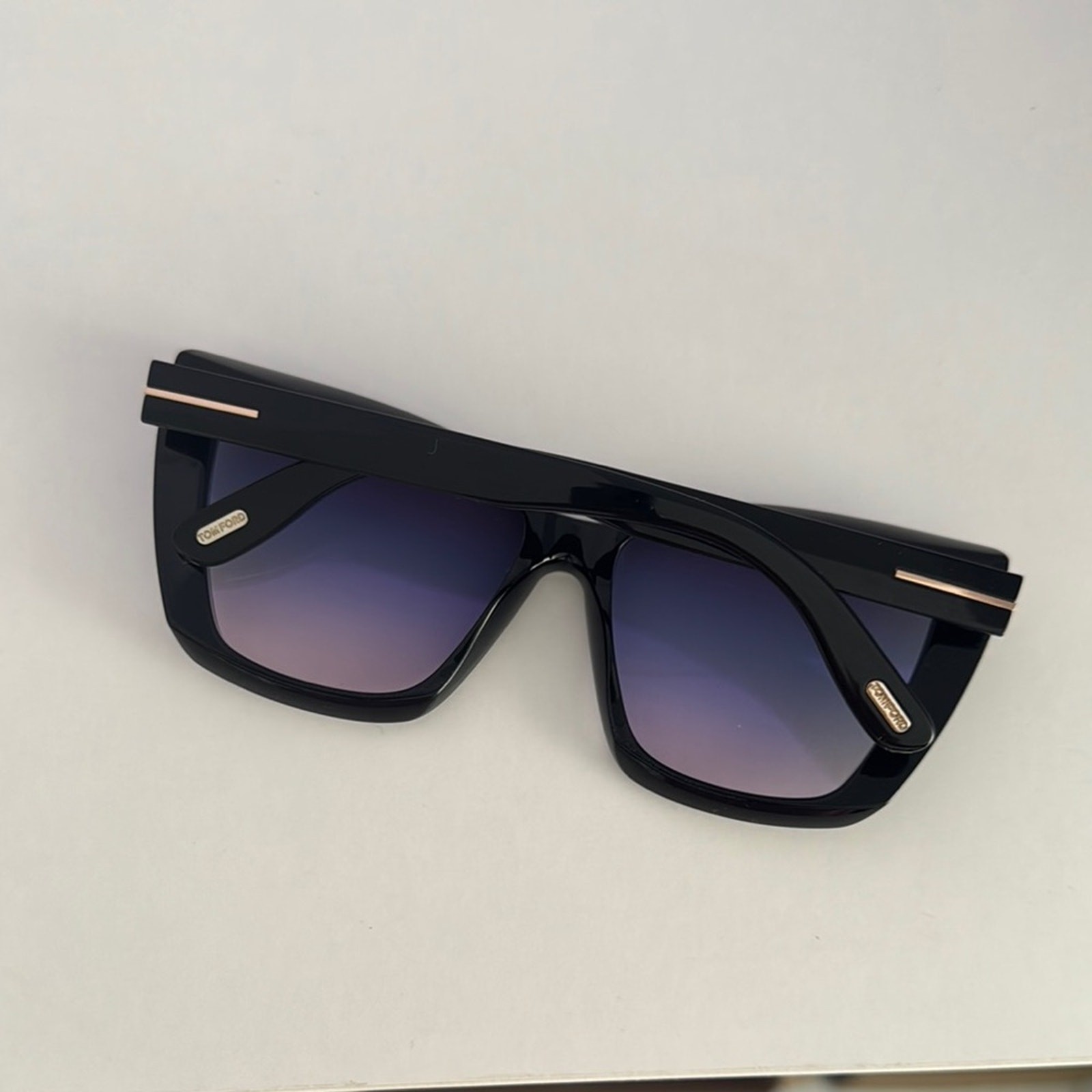 New Tom Ford Sunglasses Scarlet-02 TF920 01B, Authentic