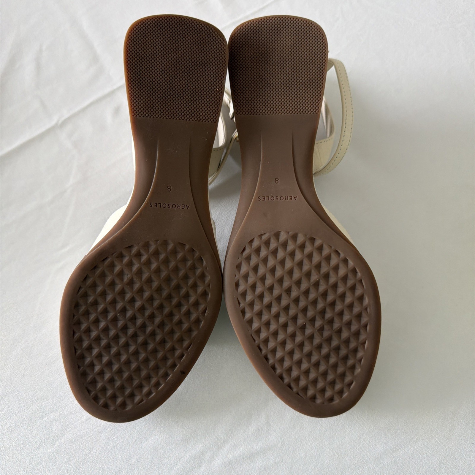 Aerosoles Sz 8 M Nixon Cream Leather Sandals Wedge Strappy Comfort Dressy NWOB
