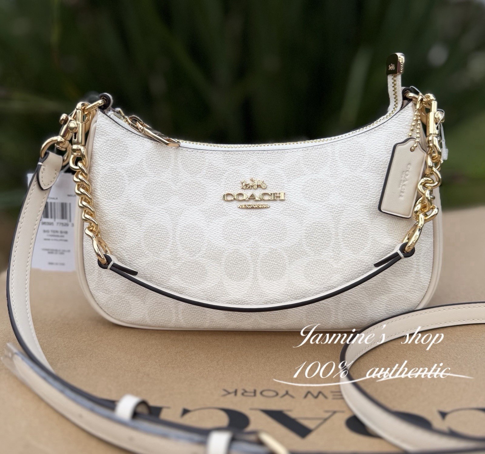 NWT Coach Teri Shoulder Bag In Signature Canvas CV933 Gold/White/Chalk