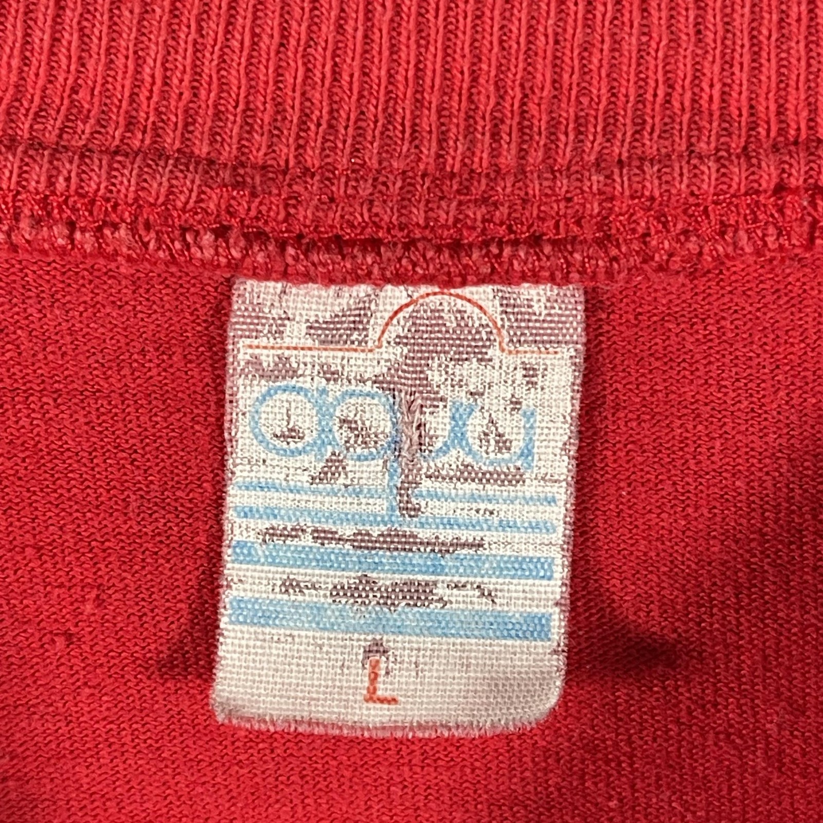 Vintage El Salvador Herbert Aguilar Graphic Shirt Mens Large Red Tourist Tee 80s