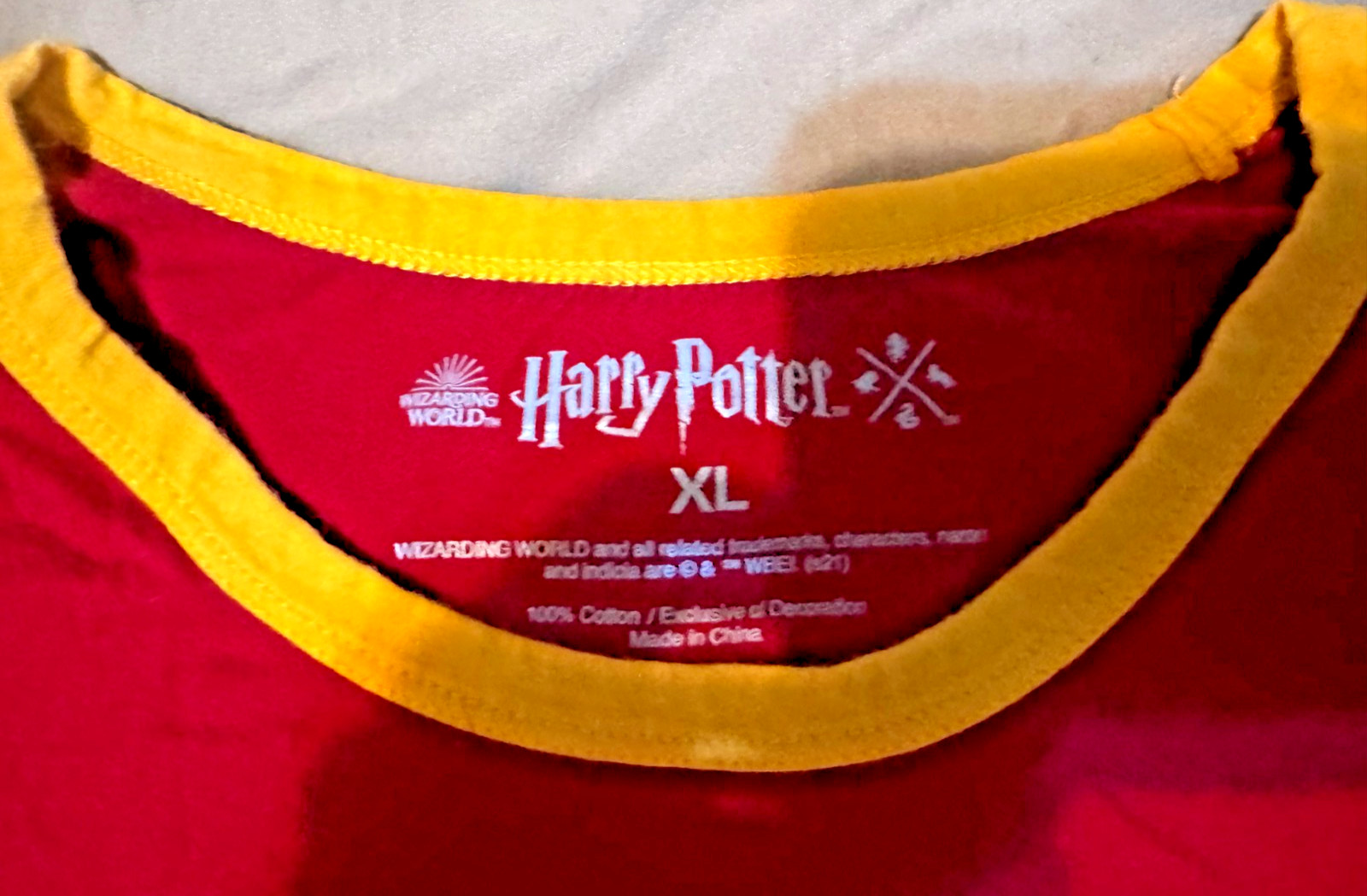 Stitched Harry Potter Gryffindor Quidditch Jersey – Yellow and Maroon – Adult XL