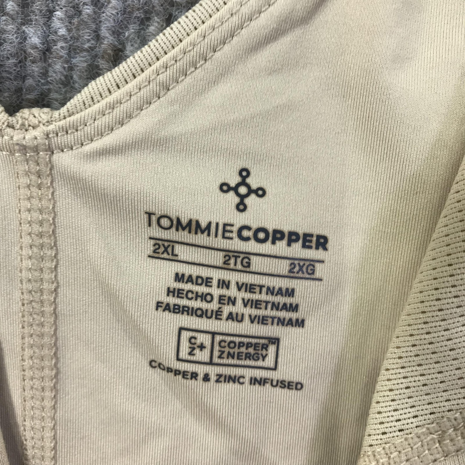 Tommie Copper Sports Bra Womens 2XL Shoulder Support Activewear Gym Comfort Fitn