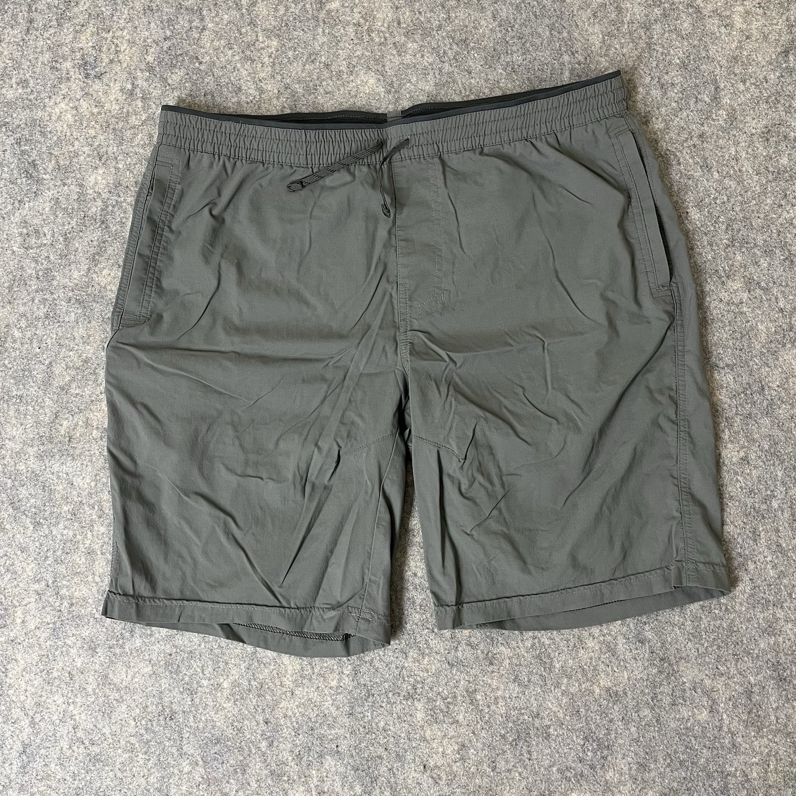 Kuhl Kruiser Shorts Men’s XL 9” Inseam Ultra Light Stretch UPF Quick Dry Gray