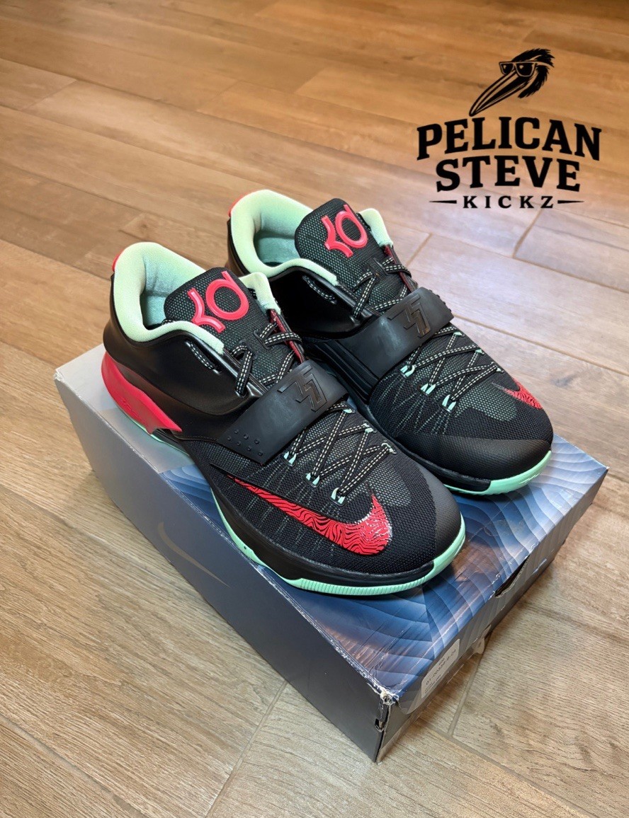 Nike KD 7 Low Top Basketball Sneakers Black/Red/Mint Green Lace-Up w/ Box