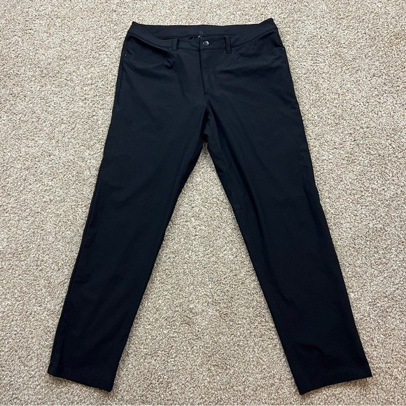Lululemon ABC classic 5-pocket pant men’s 34