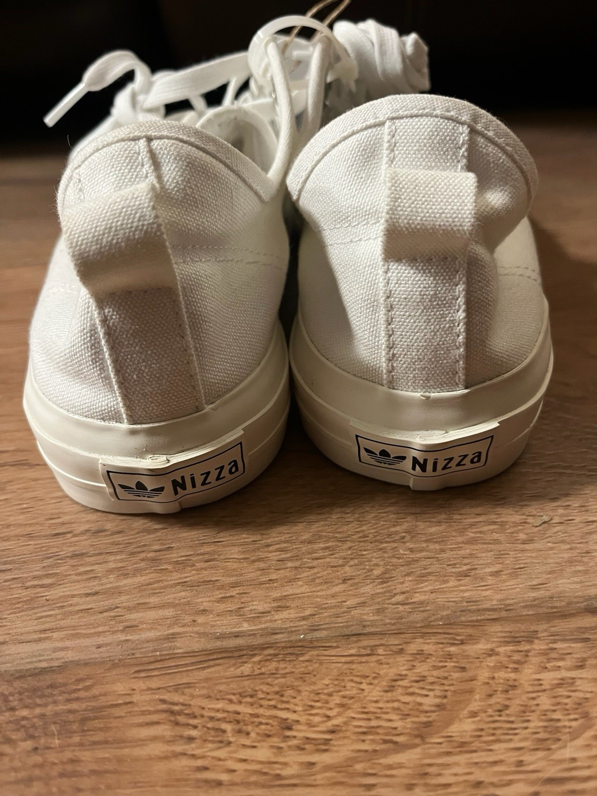 adidas Nizza RF Triple White EF1883 Men’s Canvas Sneakers Low Top White Sz 7