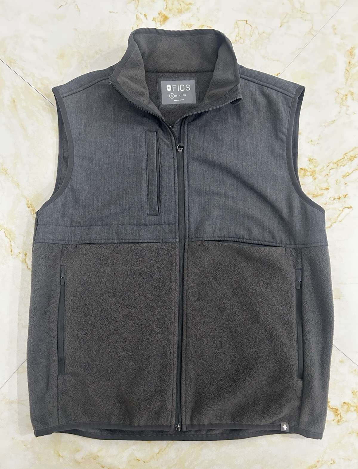 FIGS Men’s Gray Full Zip Vest w/ Pockets, Stand-Up Collar, Size S