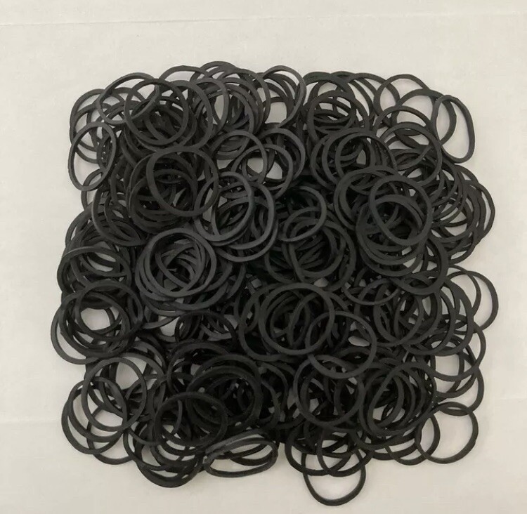 1 PACK 125 PCS SMALL BLACK RUBBER BANDS