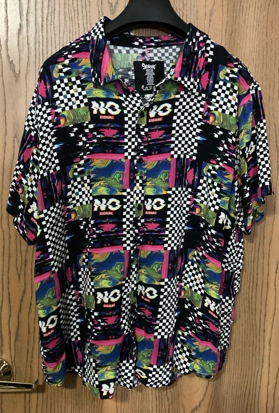 XL Spencers Glitchy Button-Up Shirt Short Sleeve Relaxed Graphic Rayon