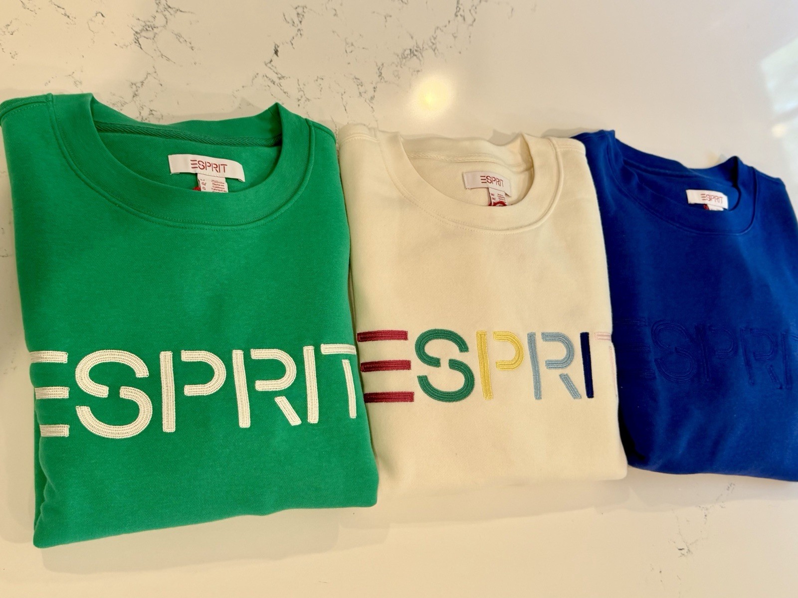 Esprit Women’s Logo-Multicolor Sweatshirt Crewneck Blue RETRO-New With Tags