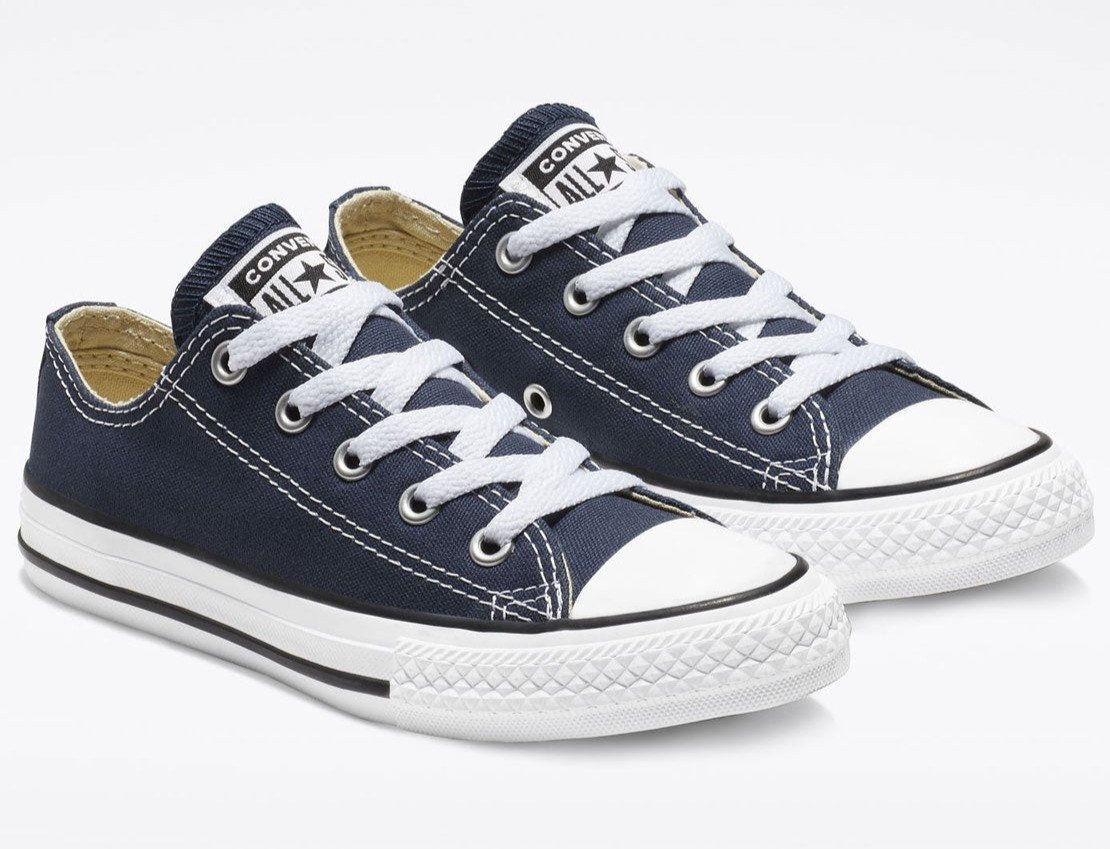 🔥 NEW w/Box 🔥 Converse Chuck Taylor All Star Low Top Sneaker Navy M9697