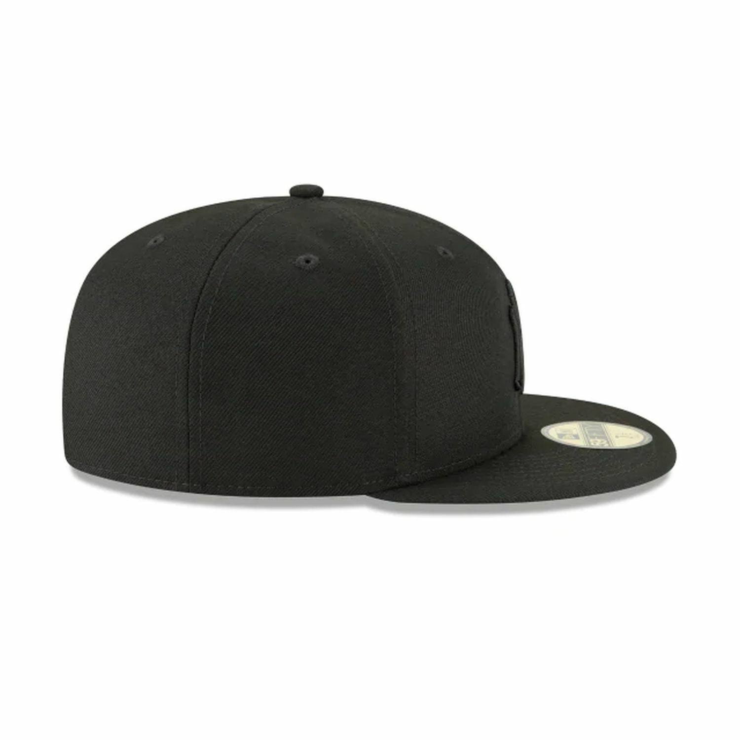 New Era New York Yankees Blackout Basic 59Fifty Fitted Cap Hat Black 11591128