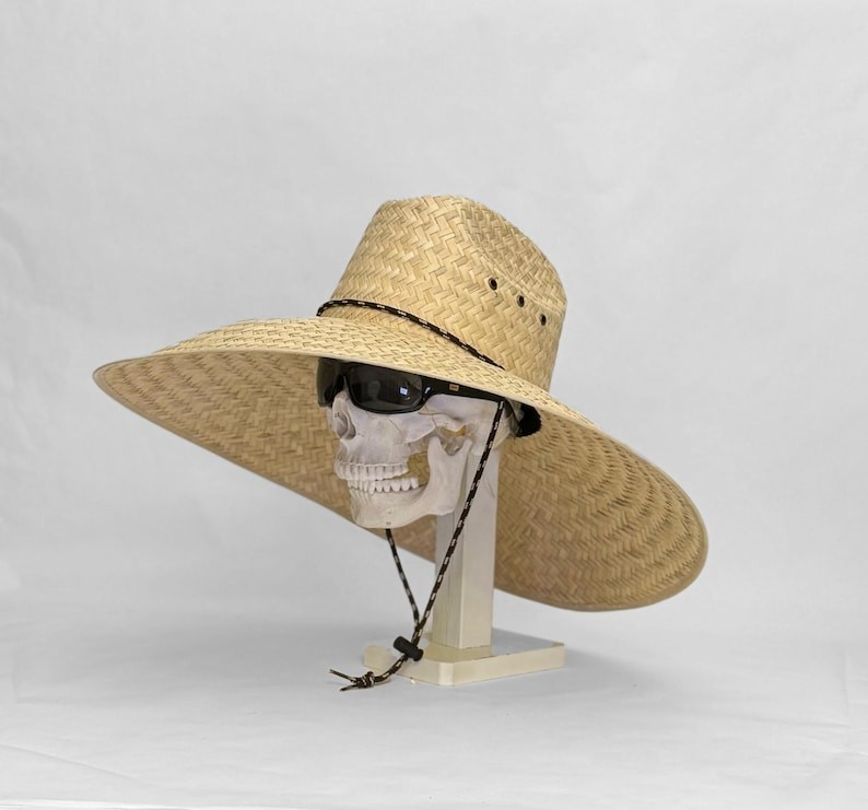 Jumbo Straw hat Natural color maximum sun coverage approximately 21″ x 21″