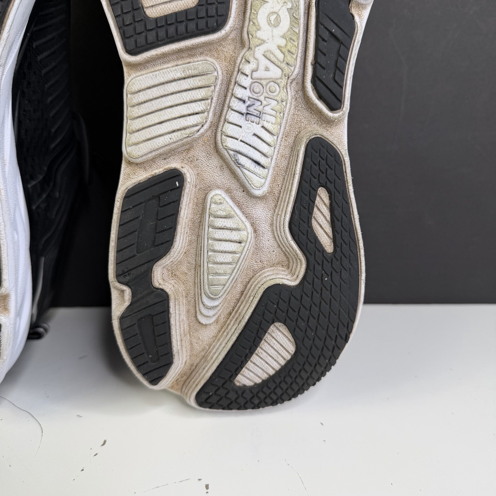 HOKA Bondi 7 Men’s Size 12 Running Walking Gym Shoes Black White 1110518